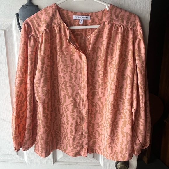 Elizabeth and James Coral Blouse - Picture 2 of 5